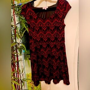 Candie’s red and black tunic dress XL